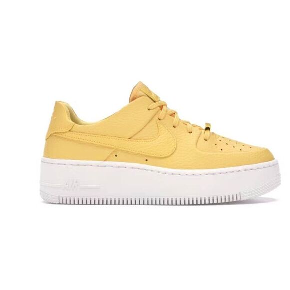 NIKE Air Force 1 Sage Low "Topaz Gold" Sneakers Size 8.5 - Picture 1 of 10